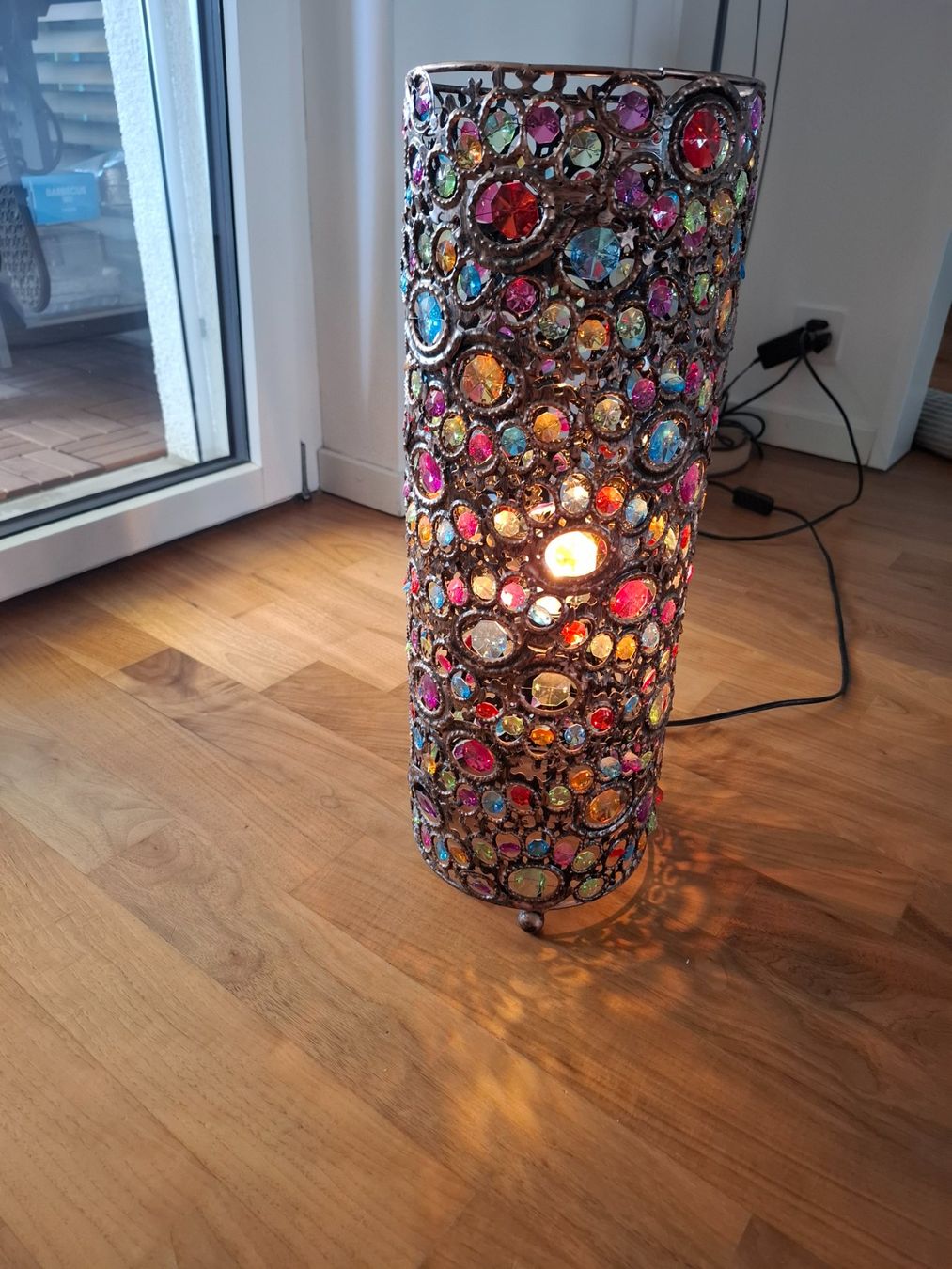 Maisons du monde Lampade: Tisch-/Stehleuchte mit bunten Steinen – Usato da Dietikon venduto da gew_98b9 1
