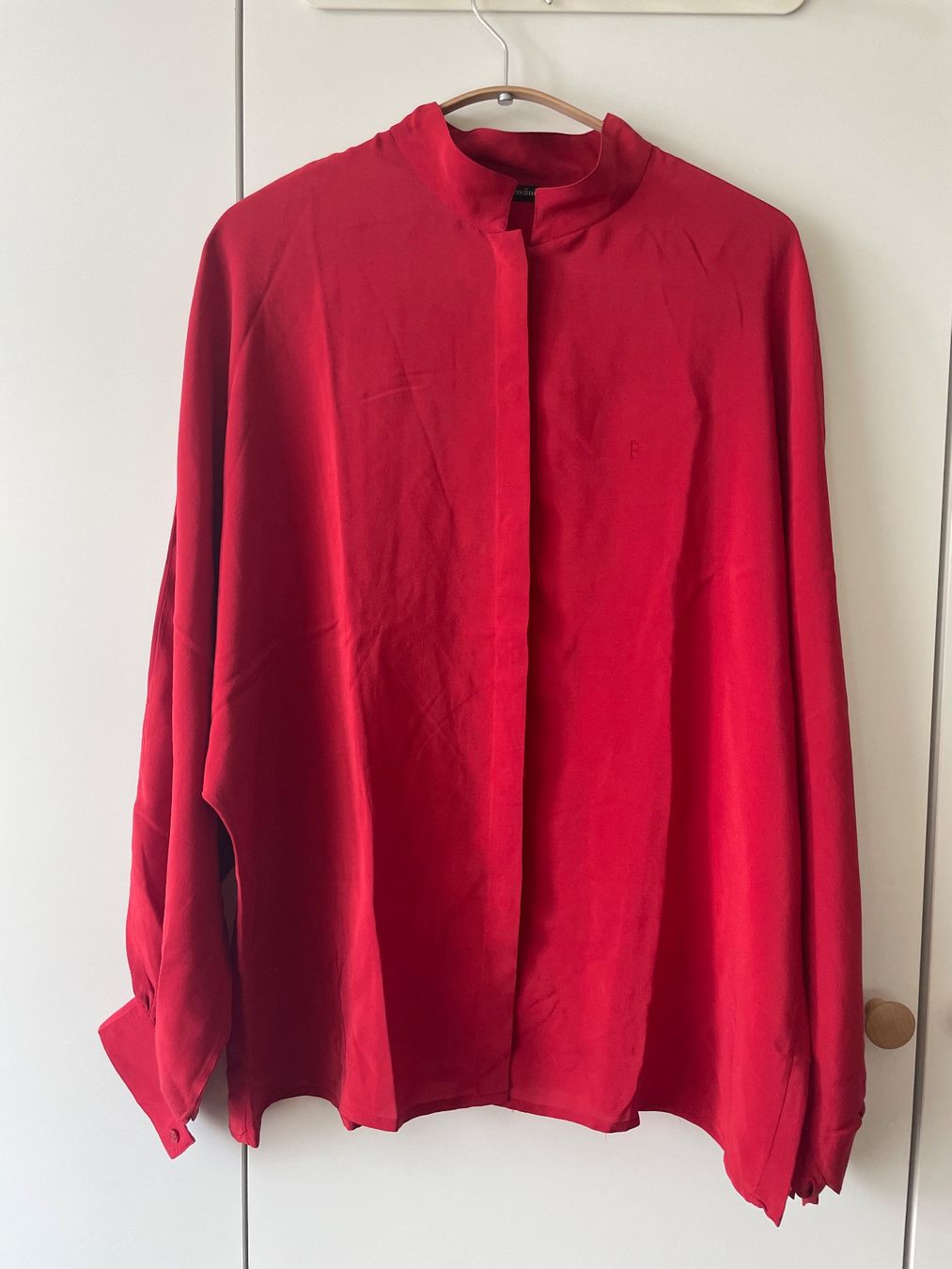 Blusen: Coole Oversized Bendini Vintage Bluse Seide, ca. Gr. M – Gebraucht aus Neukirch an der Thur von bee88