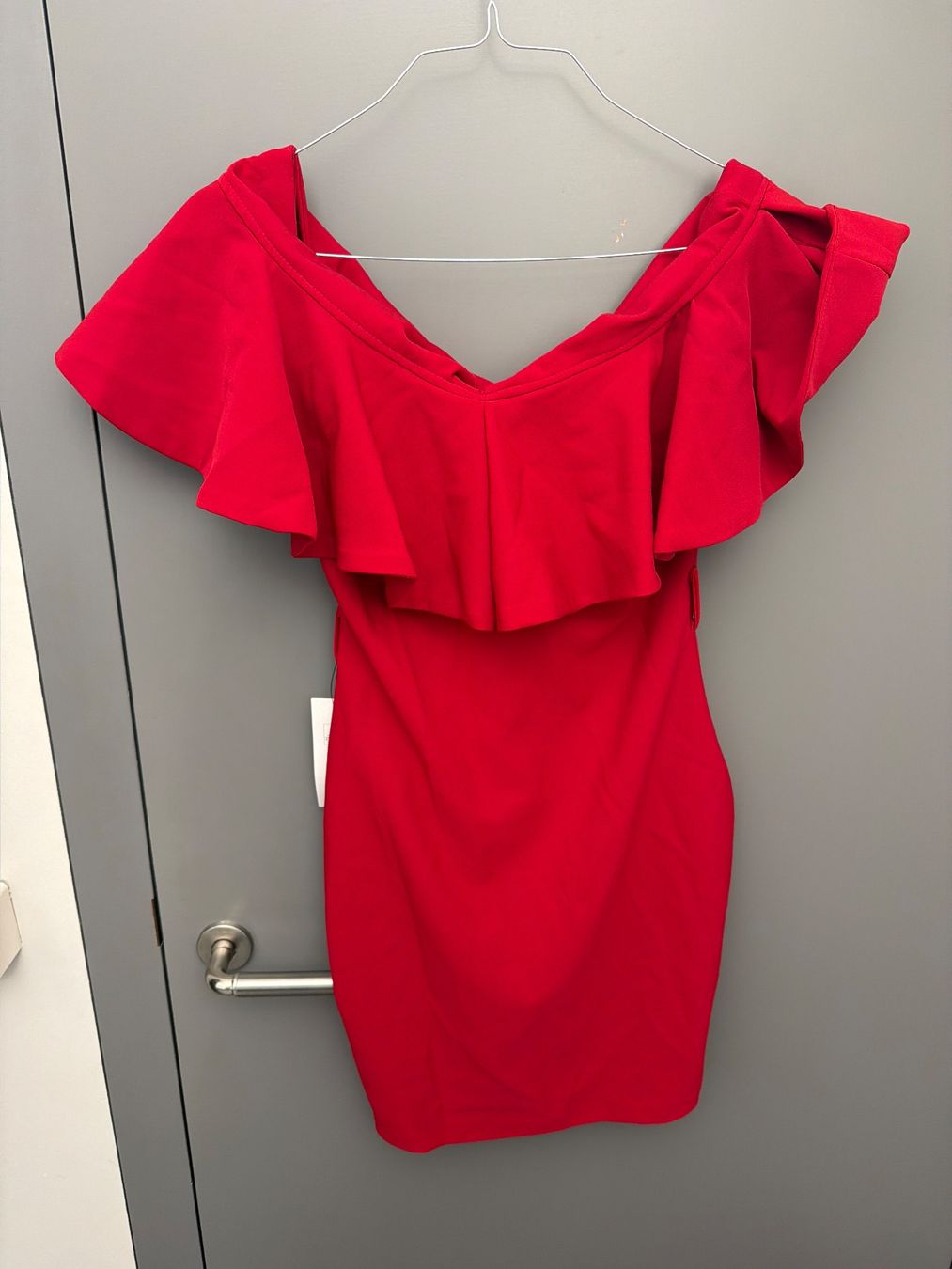 Vestiti: Rotes Kleid - nie getragen – Nuovo e nell'imballaggio originale da Küsnacht ZH venduto da car_s7vs 1