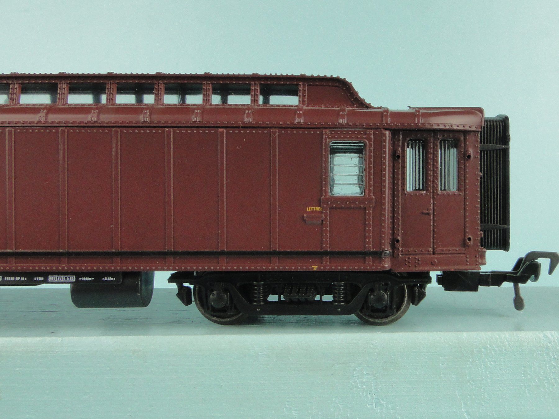 Jouef Modelleisenbahnen: Jouef SNCF POSTES – Gebraucht aus Bülach von cann11 4