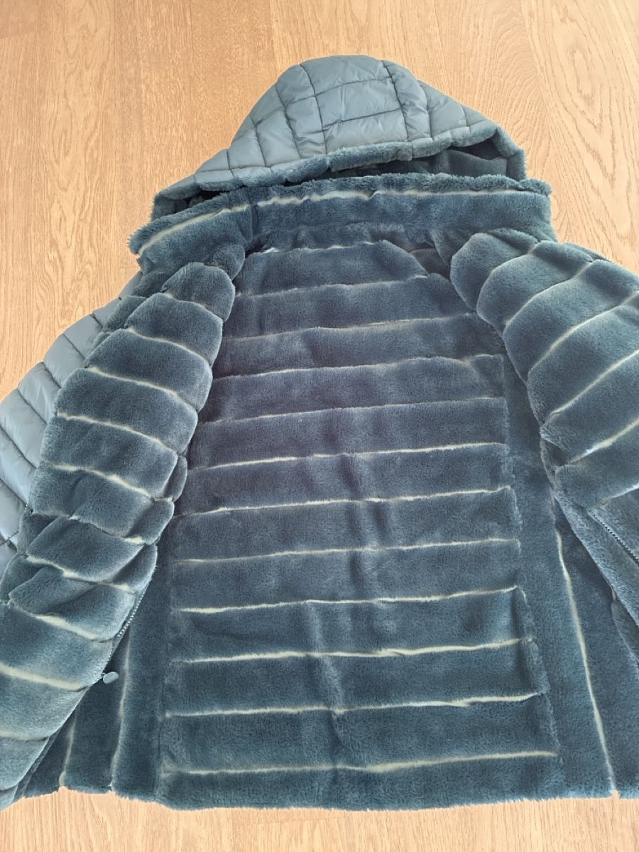 Giacche: Damen Winterjacke neuwertig – Usato da Glattpark(Opfikon) venduto da koro23 2