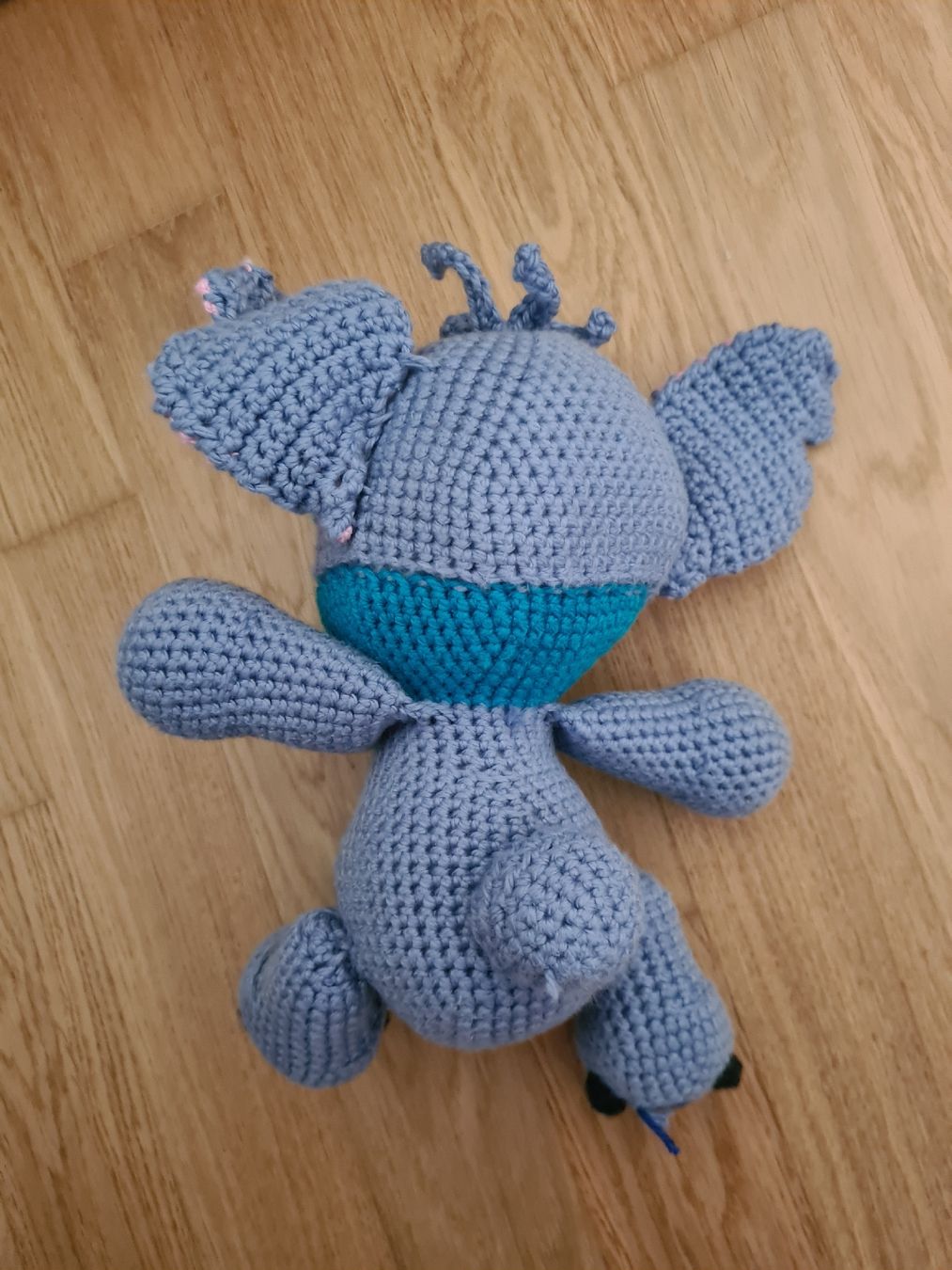 Disney Statuette: Gehäkelte Figur Stitch handmade neu – Nuovo (secondo la descrizione) da Horw venduto da Mirii91 2