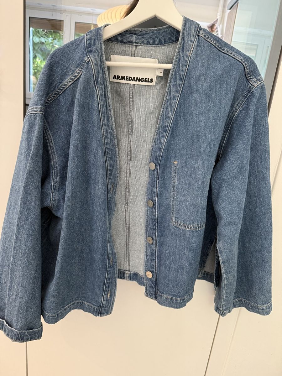 Armedangels Giacche: Armed Angels Jeansjacke – Nuovo (secondo la descrizione) da Basel venduto da rara1989