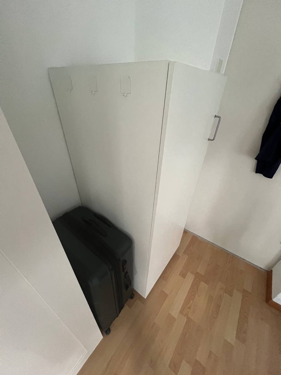 Armadi: Schrank Gratis per Abholung – Usato da Luzern venduto da Amirmarzieh 1