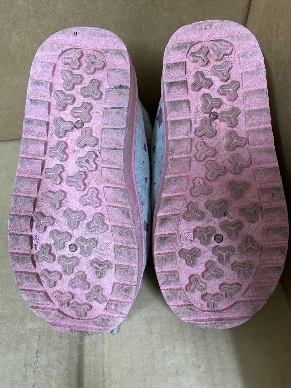 Schuhe für Mädchen: Mädchen Winterschuhe Grösse 29 – Gebraucht aus Eschlikon TG von RamonaSt 5