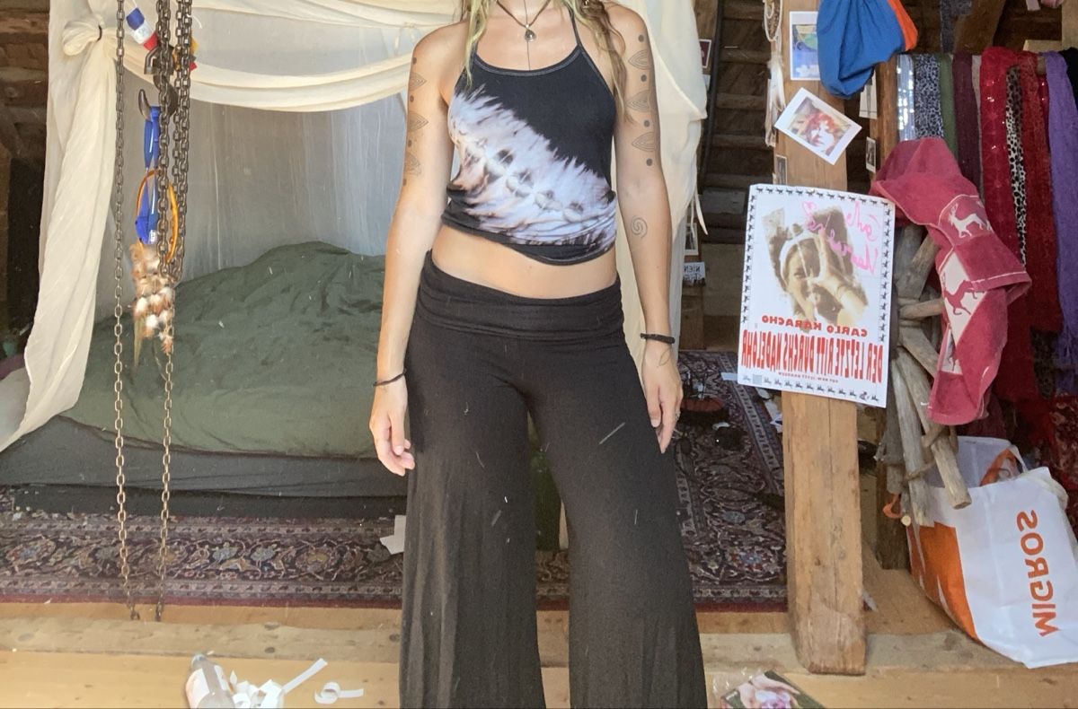 Pantaloni: Indigo Luna hose schwarz – Usato da Rehetobel venduto da Jahbleh 2