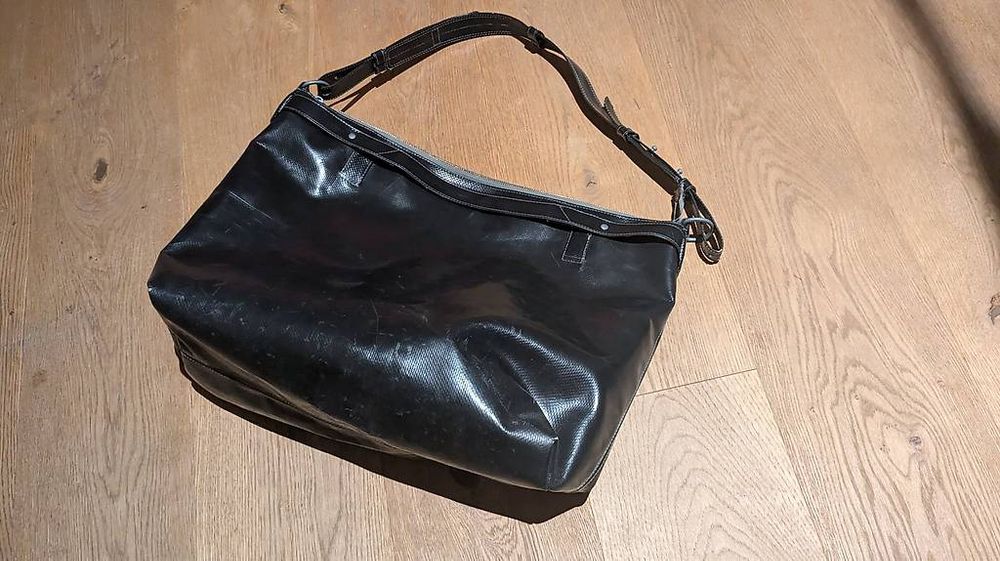 廃盤 フライターグ 黒 R121 AHLGREN Dandansu-様専用 FREITAG R121 AHLGREN - メルカリ