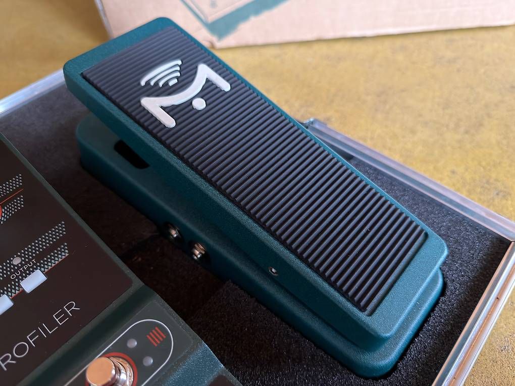 Strumenti musicali: Kemper Profiler Stage + Mission Pedal, Thon Flightcase & OVP – Usato da Rupperswil venduto da MisiVido 4