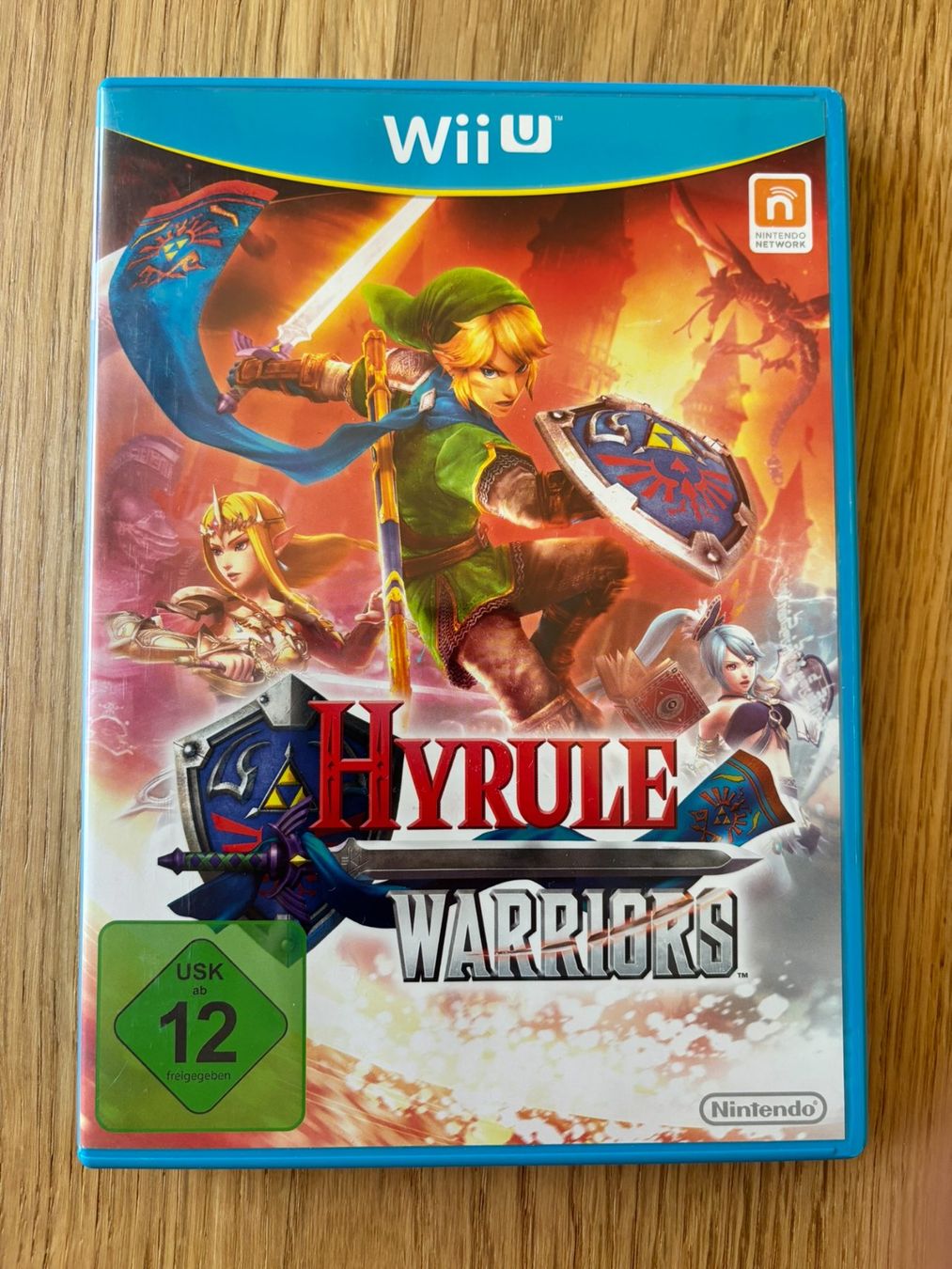 Giochi: Wii U Hyrule Warriors - komplett – Usato da Schüpfheim venduto da Flashbang3250
