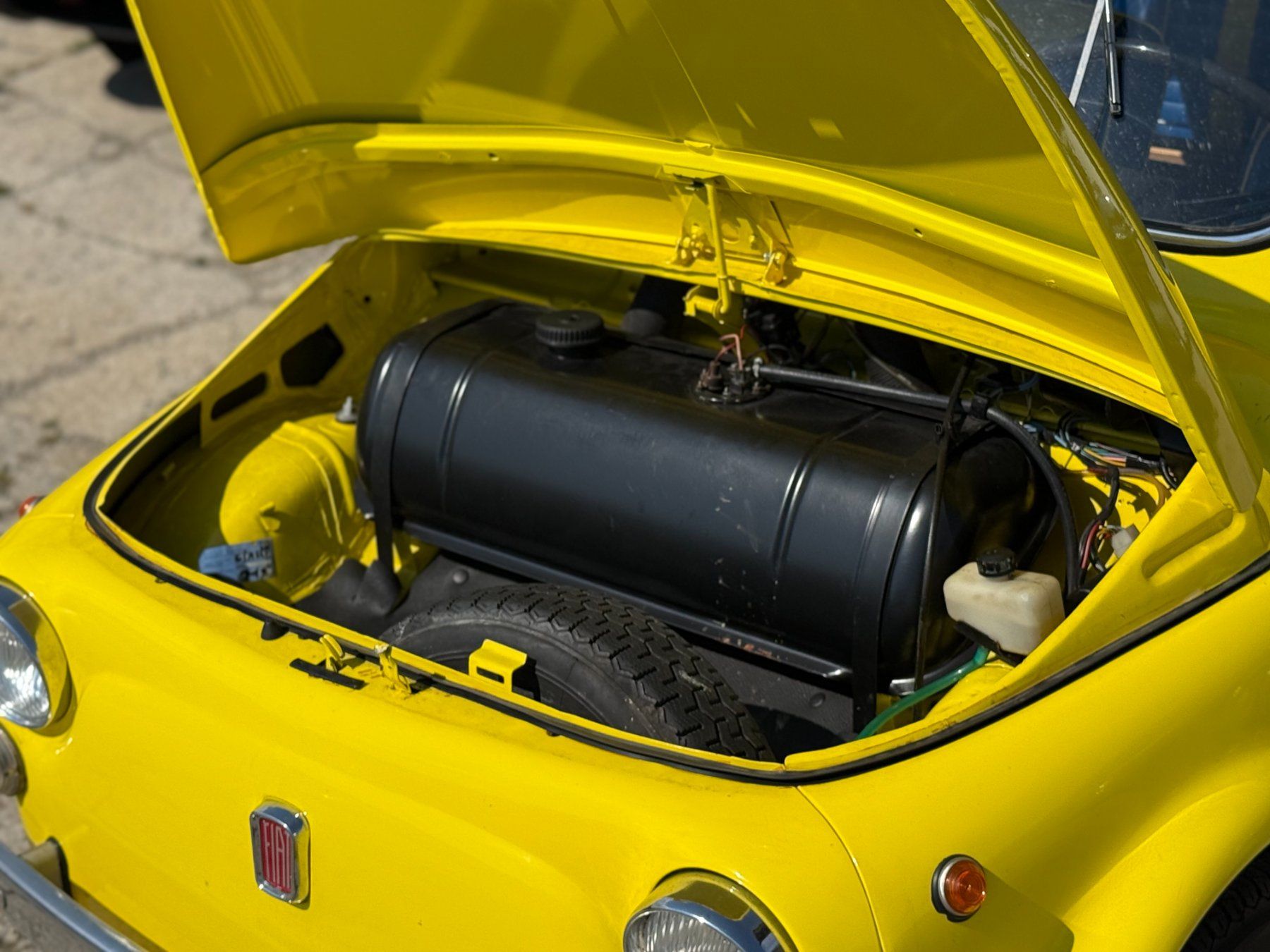 Fiat Autos: Fiat 500 Cabrio 1969 – D'occasion à Genolier par CFD95 6