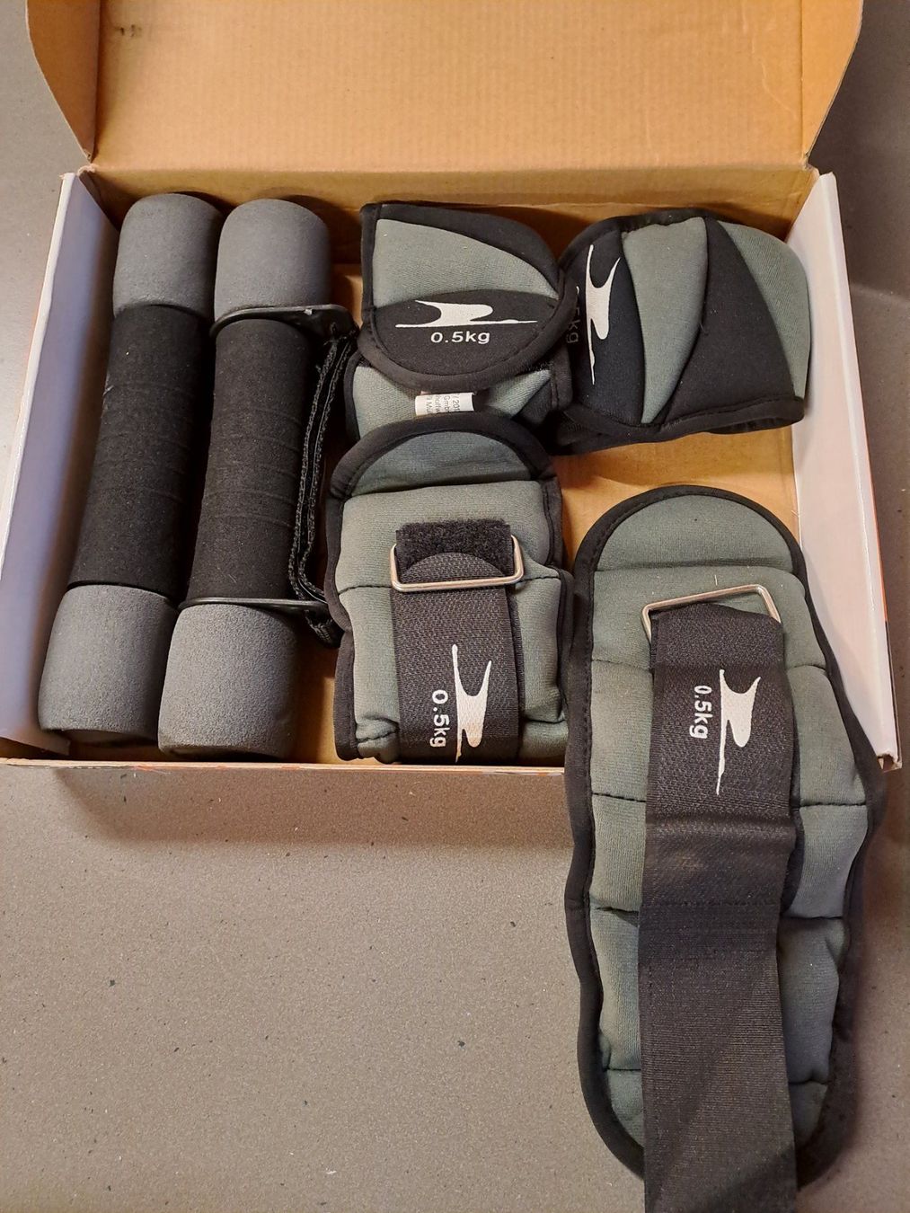 Manubri & Pesi: Fitnessgewichte-Set – Usato da Werthenstein venduto da Sublix 1