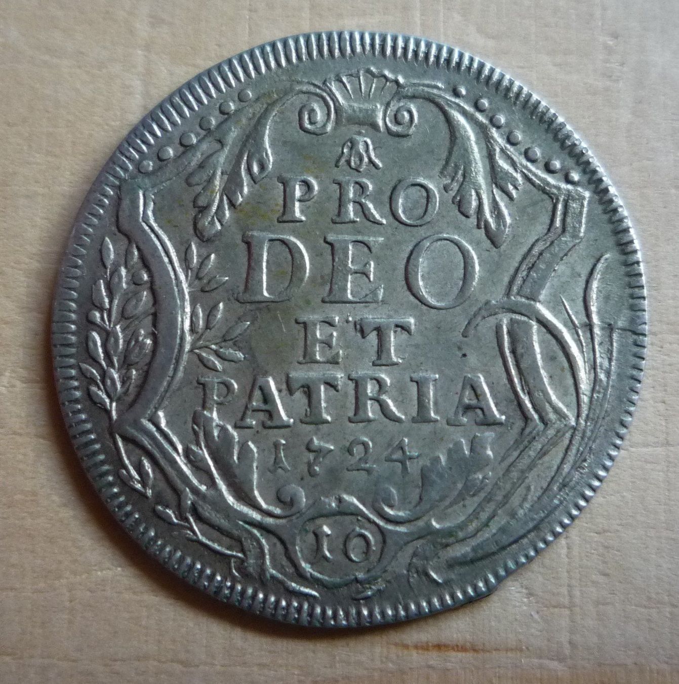 Tutti le monete: 10 Schilling 1724, Silber, vz, Kat. CHF 300.-- – Usato da Rieden SG venduto da Sammelfreund 1