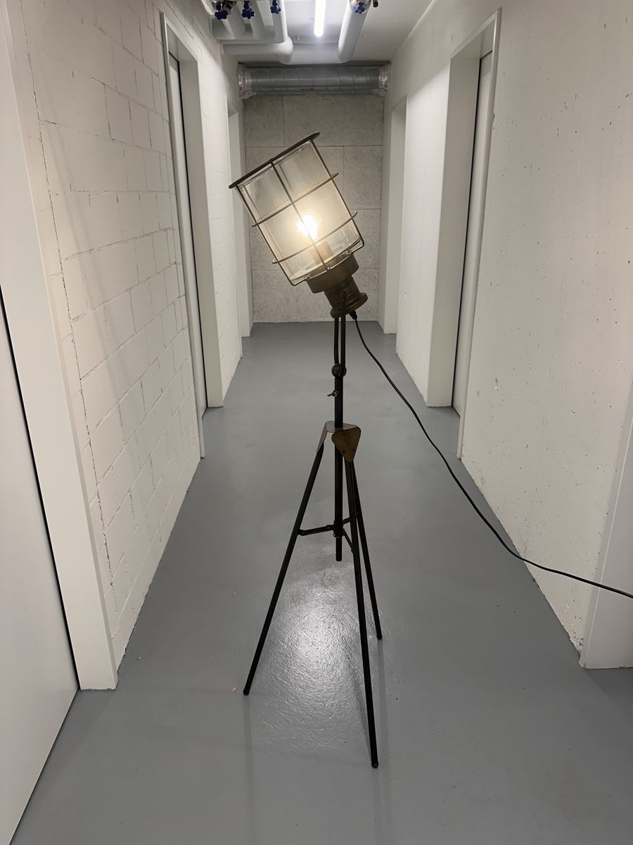 Lampen: Vintage Industrial Lampe / Industrielampe – Gebraucht aus Winterthur von Glatzco