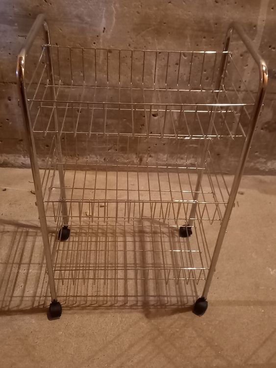 Blumentopf-Organizer Aus Metall Mit Rollen, 30 Cm - Strapazierfähig, Bis 110 Kg, Für Innen & Außen, Schwarz