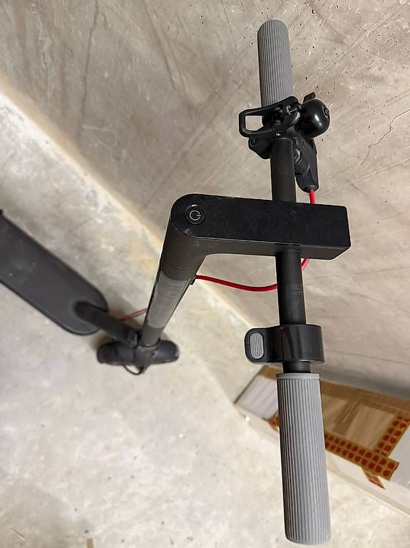 Xiaomi Kickboard: Trotinette Xiaomi Pro 4 – Usato da Genève venduto da mar_rw9d 2