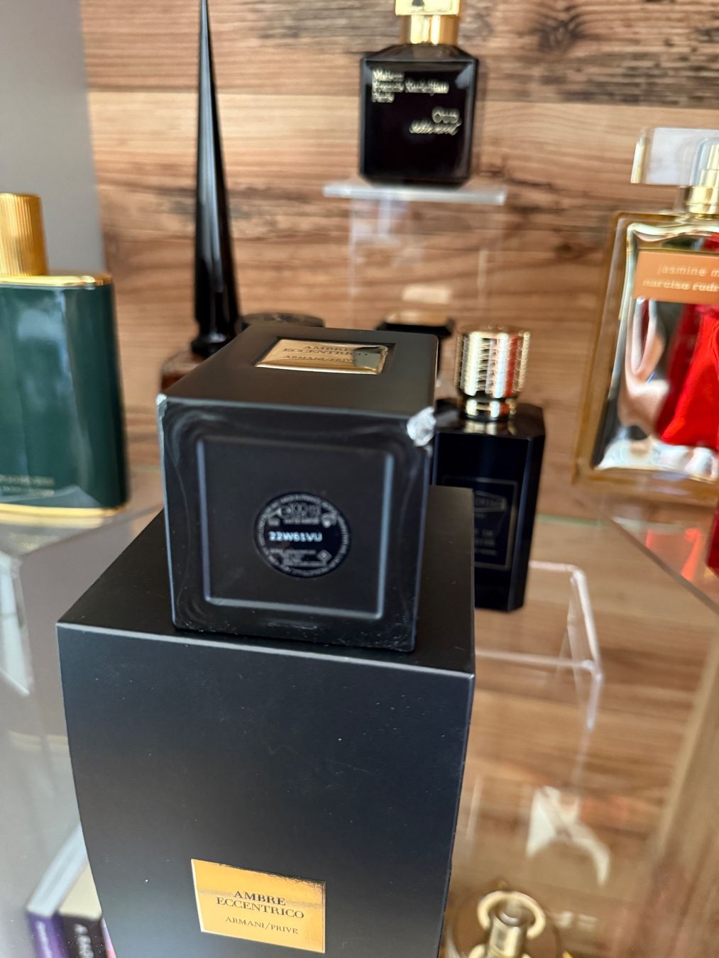 Armani Parfums & Eau de Toilette: ARMANI PRIVÉ AMBRE ECCENTRICO 100 ml – D'occasion à Ittigen par iGeorgia 2