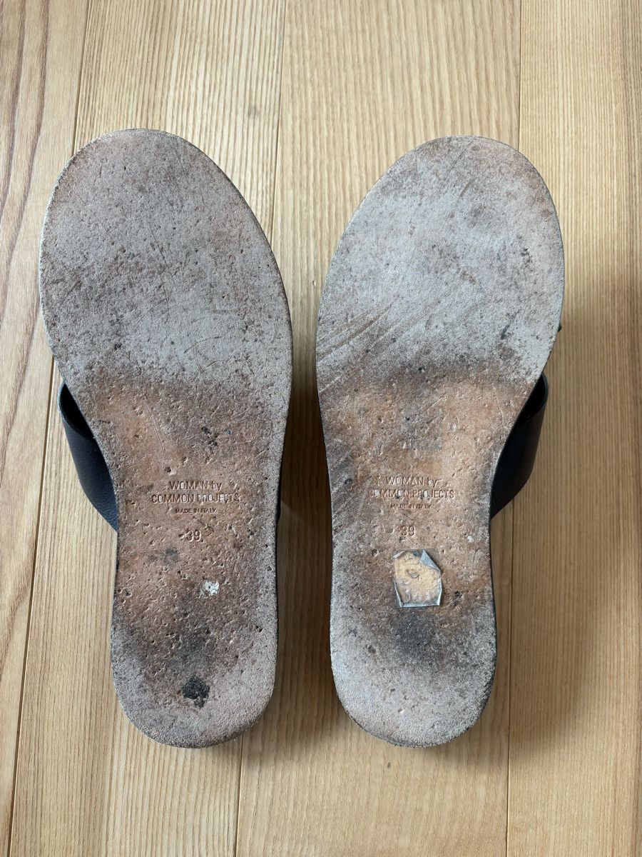 Scarpe da donna: Common Projects Ledersandalen Gr. 39 – Usato da Basel venduto da Magali82 2