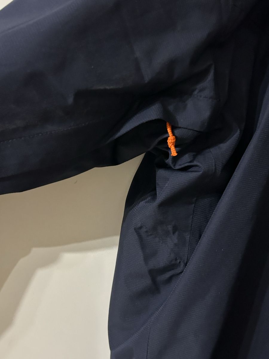 Salewa Giacche: Salewa Pelmo Convertible Jacket – Usato da Emmenbrücke venduto da fuc_j8sq 2