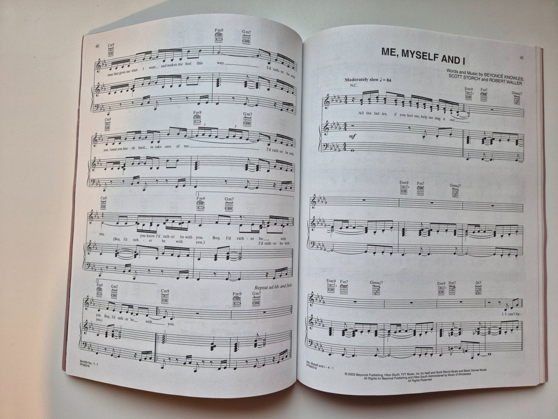 Libri: BEYONCE  Songbook  -  Dangerously in Love – Usato da Niederweningen venduto da Obson 4