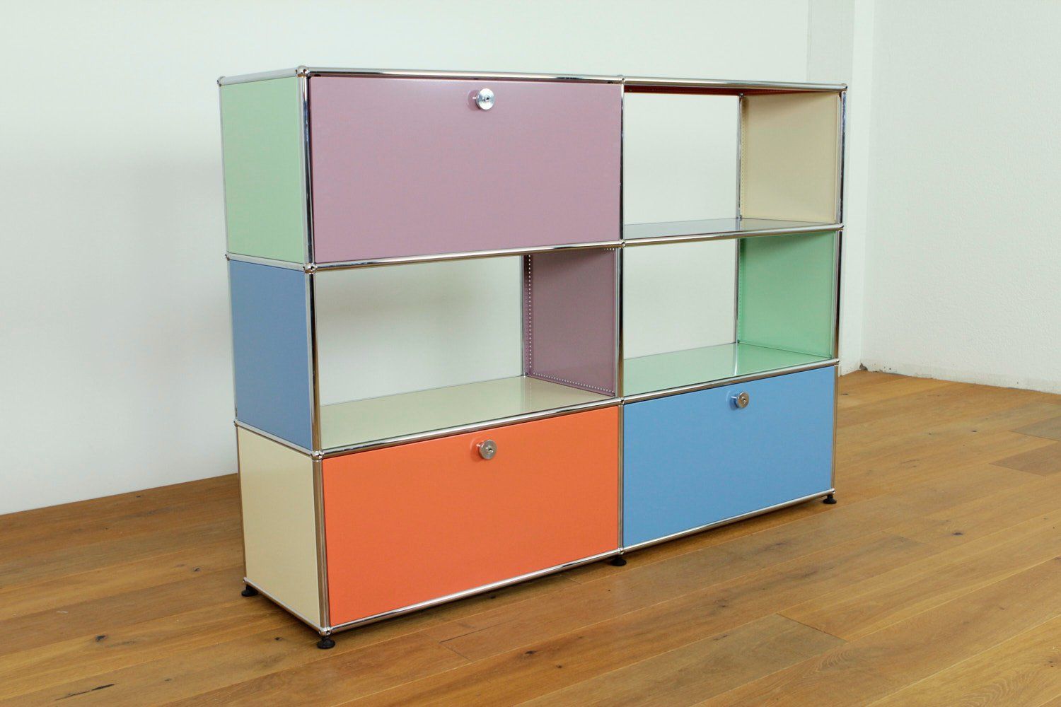 USM Regale: USM Haller Highboard // UPCYCLED // NEUE FARBEN – Neu (gemäss Beschreibung) aus Affoltern am Albis von StudioStandard 3