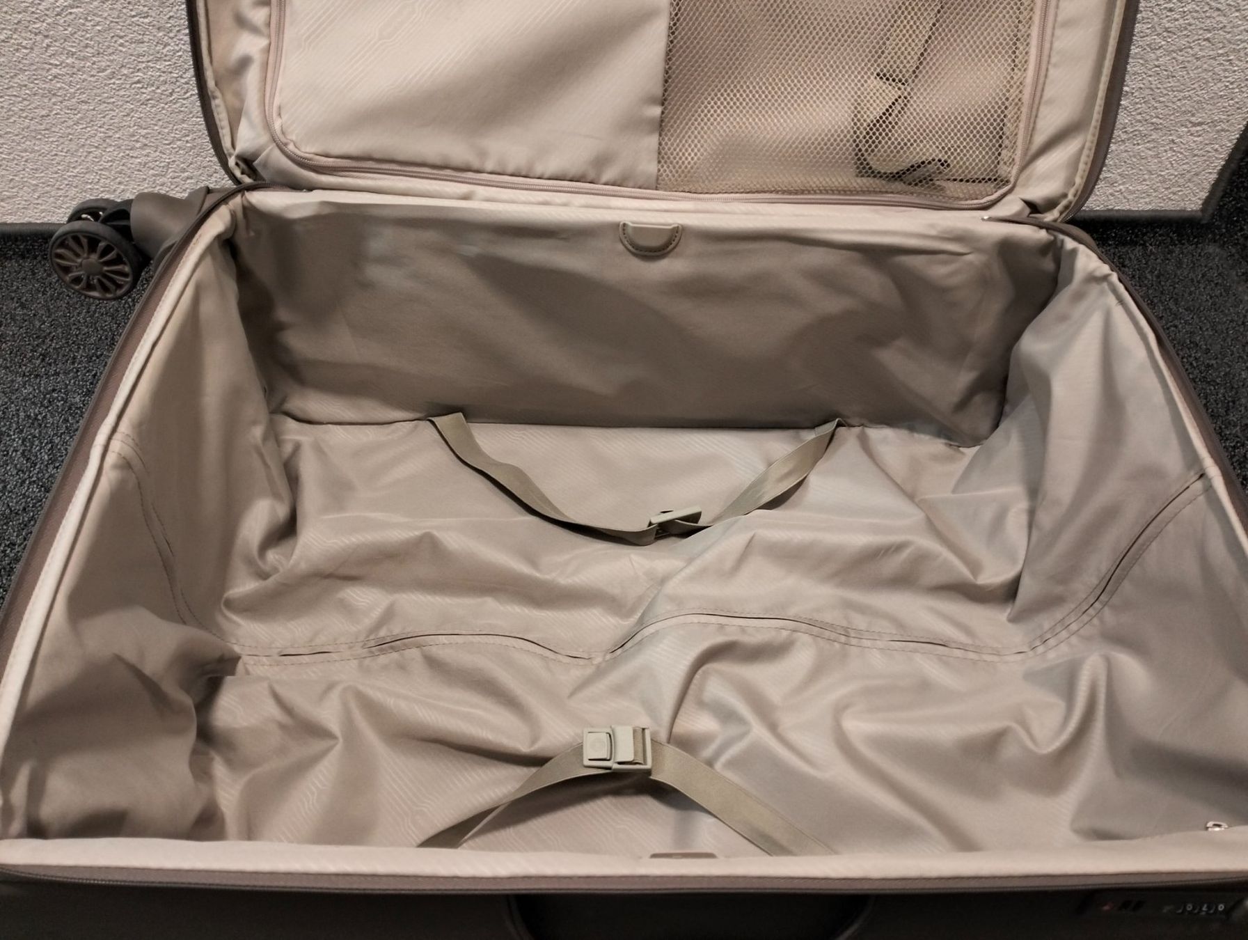 Samsonite Valigie: Samsonite Roll Koffer – Usato da Uster venduto da KarlZH 5