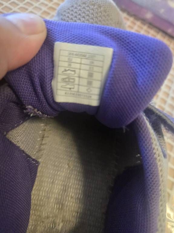 Schuhe für Mädchen: 4 paar Schuhe – Gebraucht aus Therwil von JosefinaV 3