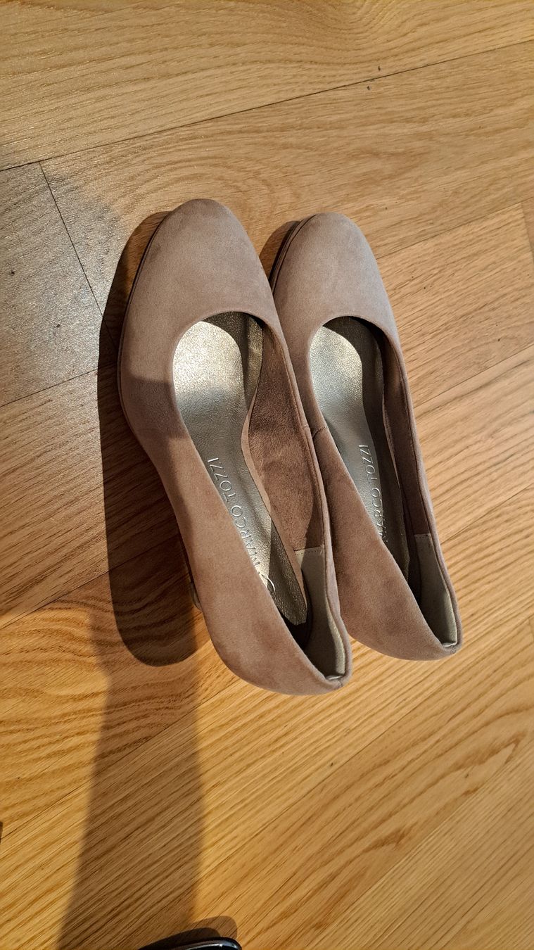 Scarpe da donna: Marco Tozzi Pumps – Usato da Seengen venduto da ja6_65wp