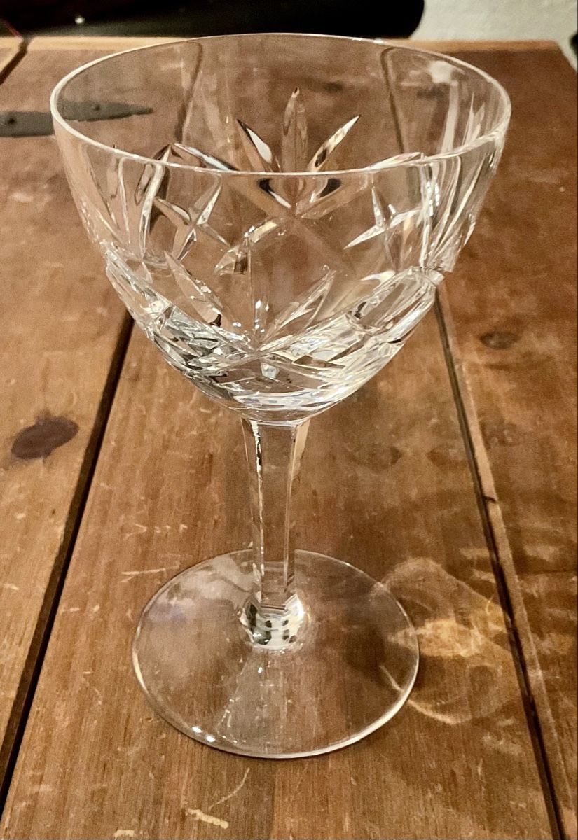 Gläser: 6 Weingläser mit Schliffmuster, Vintage – Gebraucht aus Endingen von nathan05 3