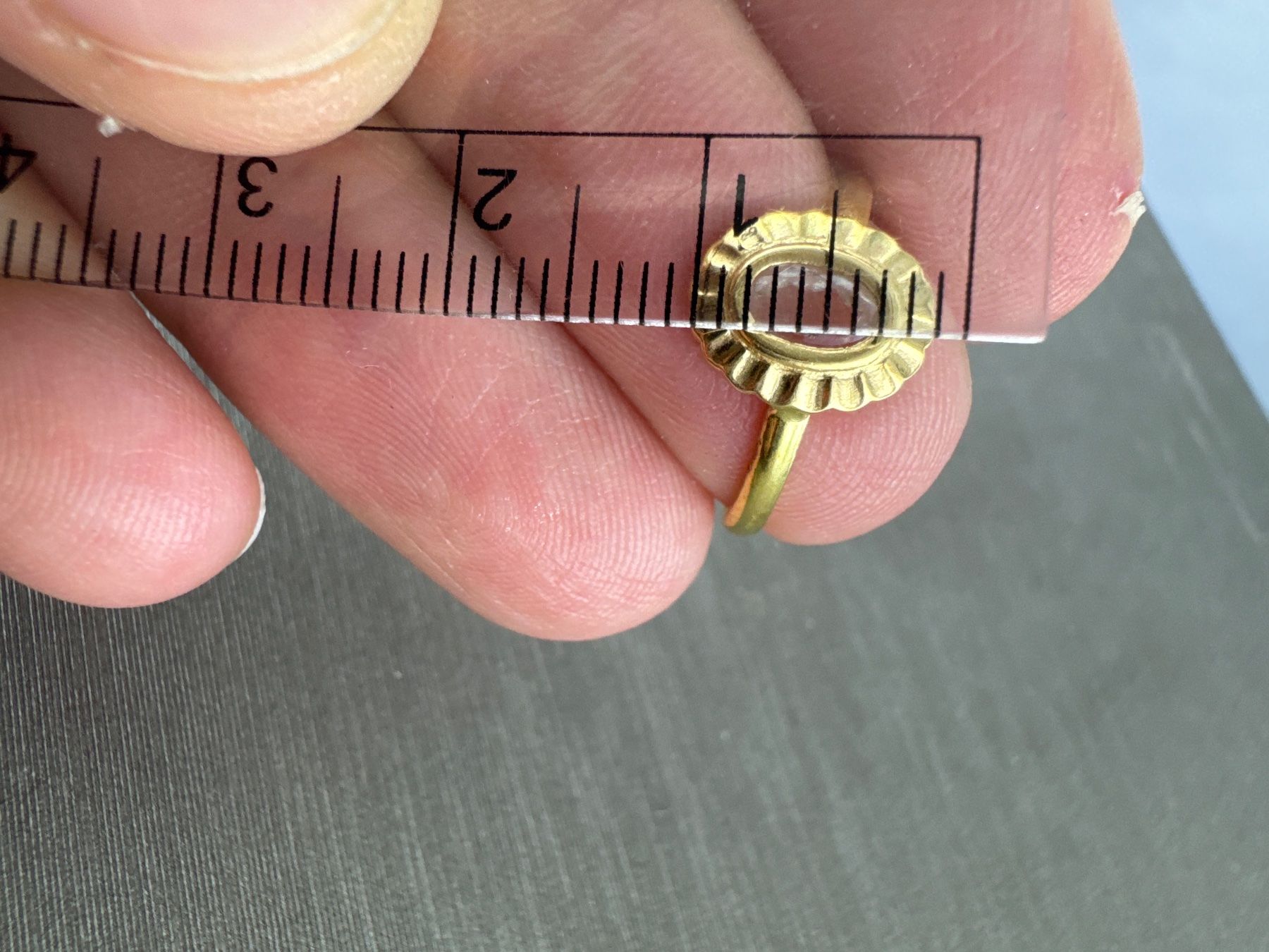 Ringe: Ring 750 Gold – Gebraucht aus Niederuzwil von leo_8857 5