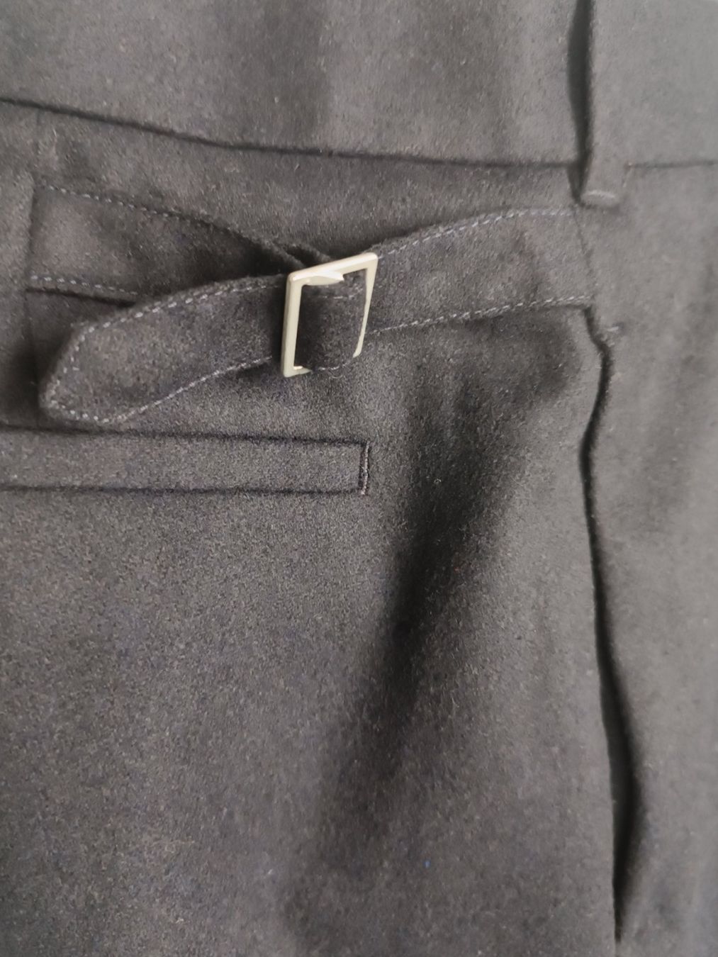 Cos Pantaloni: COS Anzughose schwarz Gr. 50 – Usato da Suhr venduto da Restwert_Suhr 6