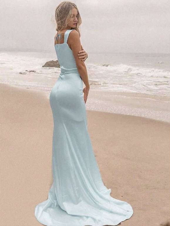 Kleider: Robe de soirée longue bleu clair élégante – Gebraucht aus Chavannes-Renens von ann_6fgp 2