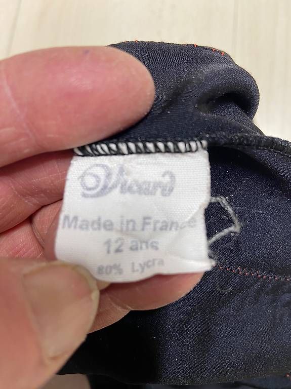 Scarpe, pantaloni & magliette da ginnastica: Turntenue – Usato da Blankenburg venduto da anko01 2