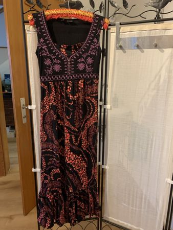 Sommerliches Kleid von Bodyflirt, Gr. XS, neuwertig!