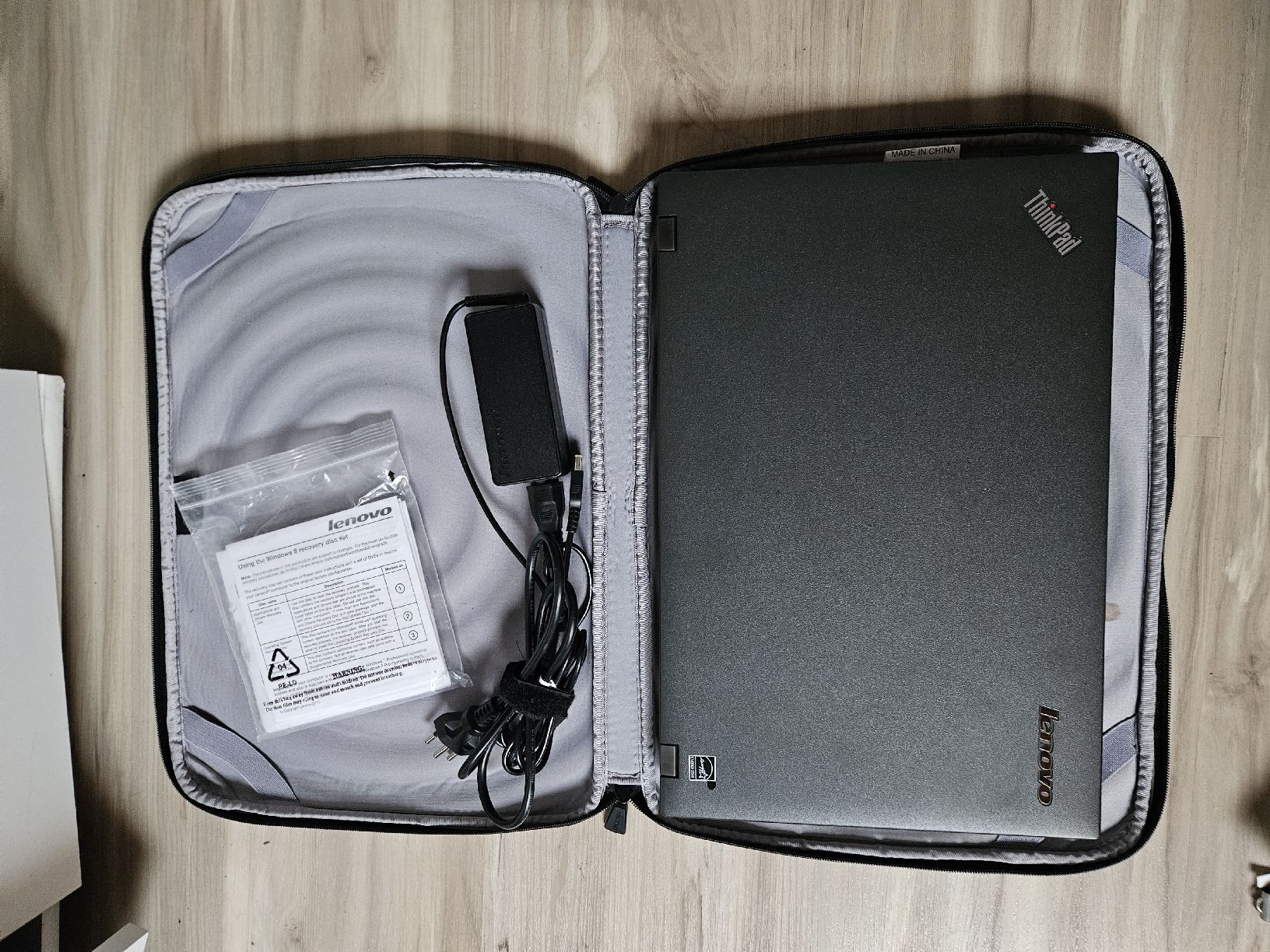 Lenovo Notebook: Lenovo Laptop – Usato da Schlossrued venduto da mel_696j 1