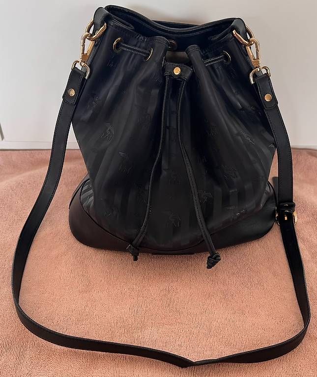 Maison Mollerus Taschen für Damen: Mollerus NIESEN Beuteltasche – Gebraucht aus Buttisholz von ramo_Buchmann