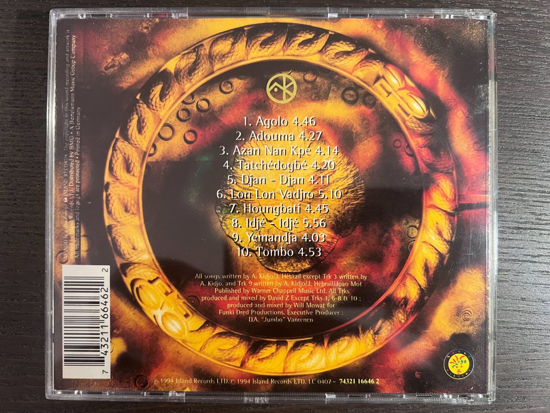 CD: Angelique Kidjo - Ayé – Usato da Zürich venduto da MusikFreunde 1