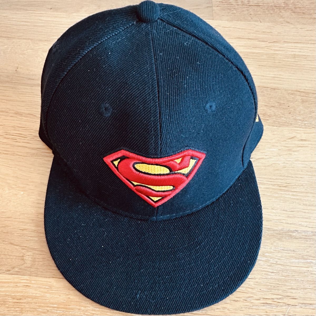 Altro in  Abbigliamento & Accessori: Superman Cap - New Era 59Fifty - Neu – Nuovo (secondo la descrizione) da Zürich venduto da Y_Neher 2