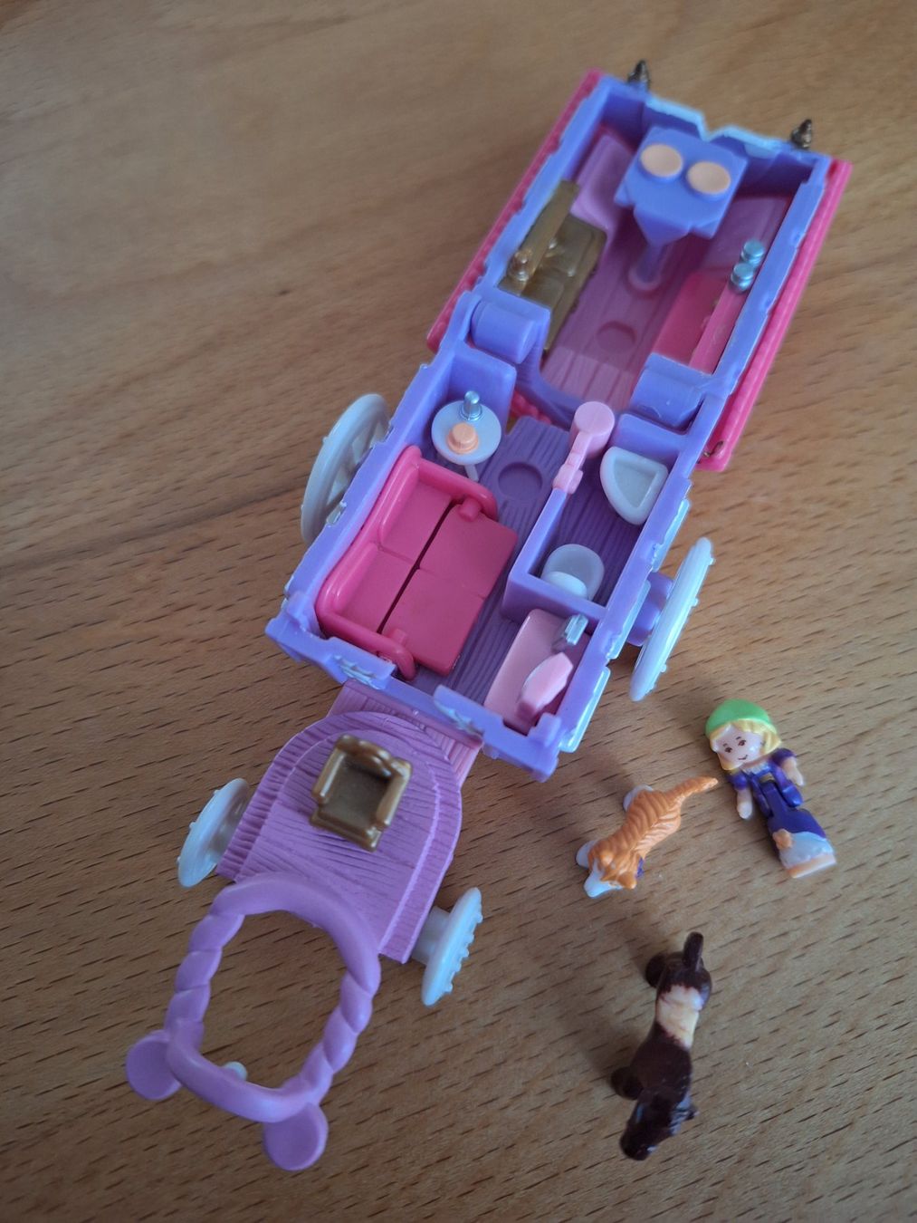 Polly Pocket Carillon: Polly Pocket 1995 Circus Wagon – Usato da Möhlin venduto da teddybaer8 1
