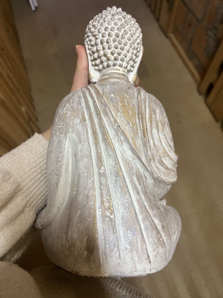 Tutte le decorazioni: Buddha Statue – Usato da Oberdiessbach venduto da Wiederliebe 1