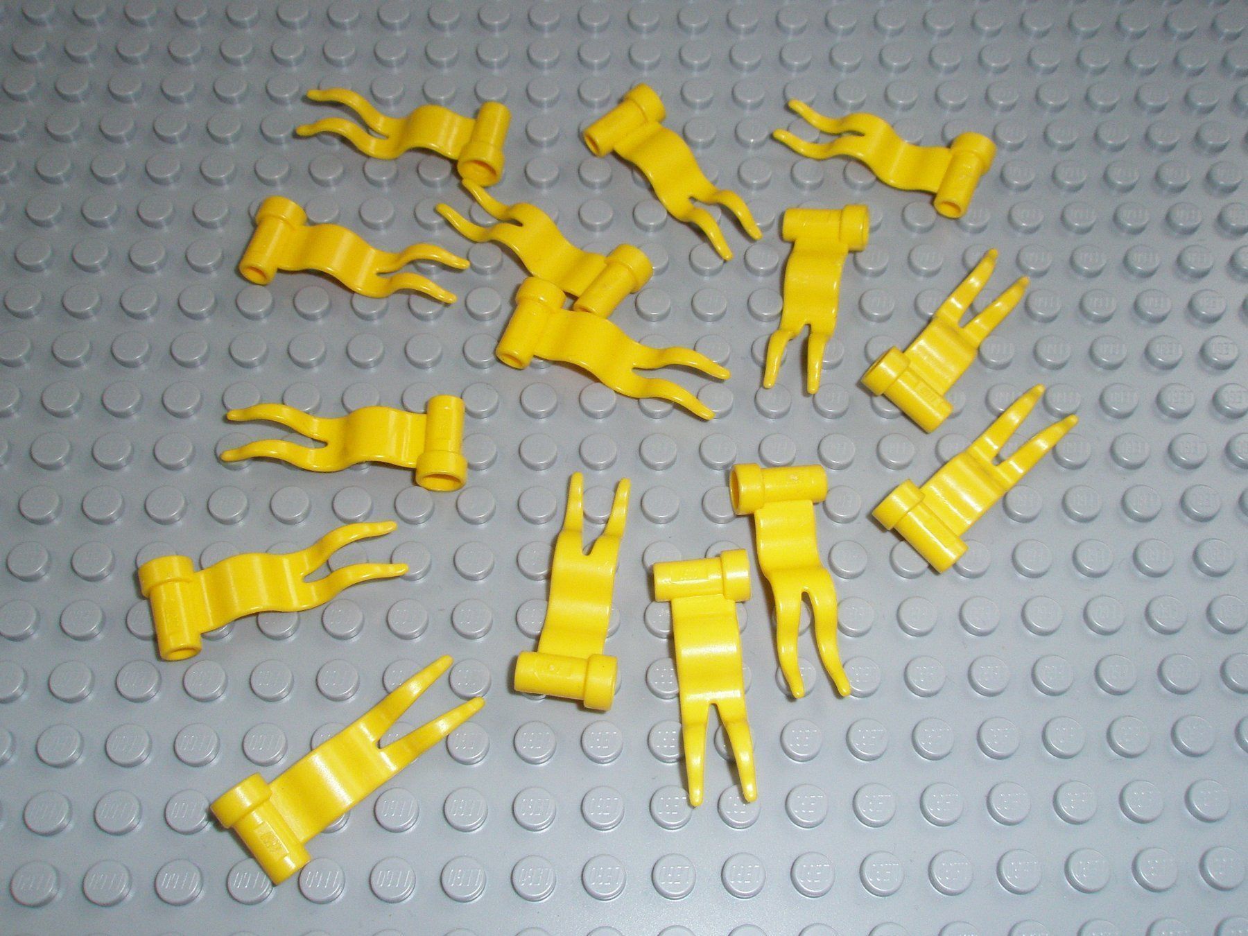 Lego Kit di costruzioni: Lego - 15 gelbe Fahnen – Usato da Horw venduto da G39517sG