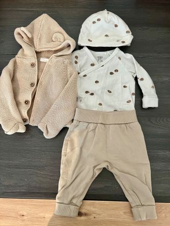 Outfit Baby Grösse 56 Marke Lindex / Sfera
