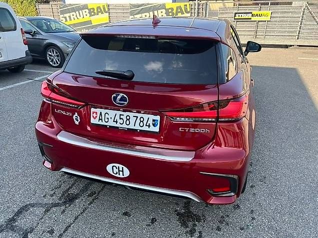 Autos: Top gepflegter Lexus CT200h / 3 J. Garantie  – Gebraucht aus Zofingen von Ebu 2