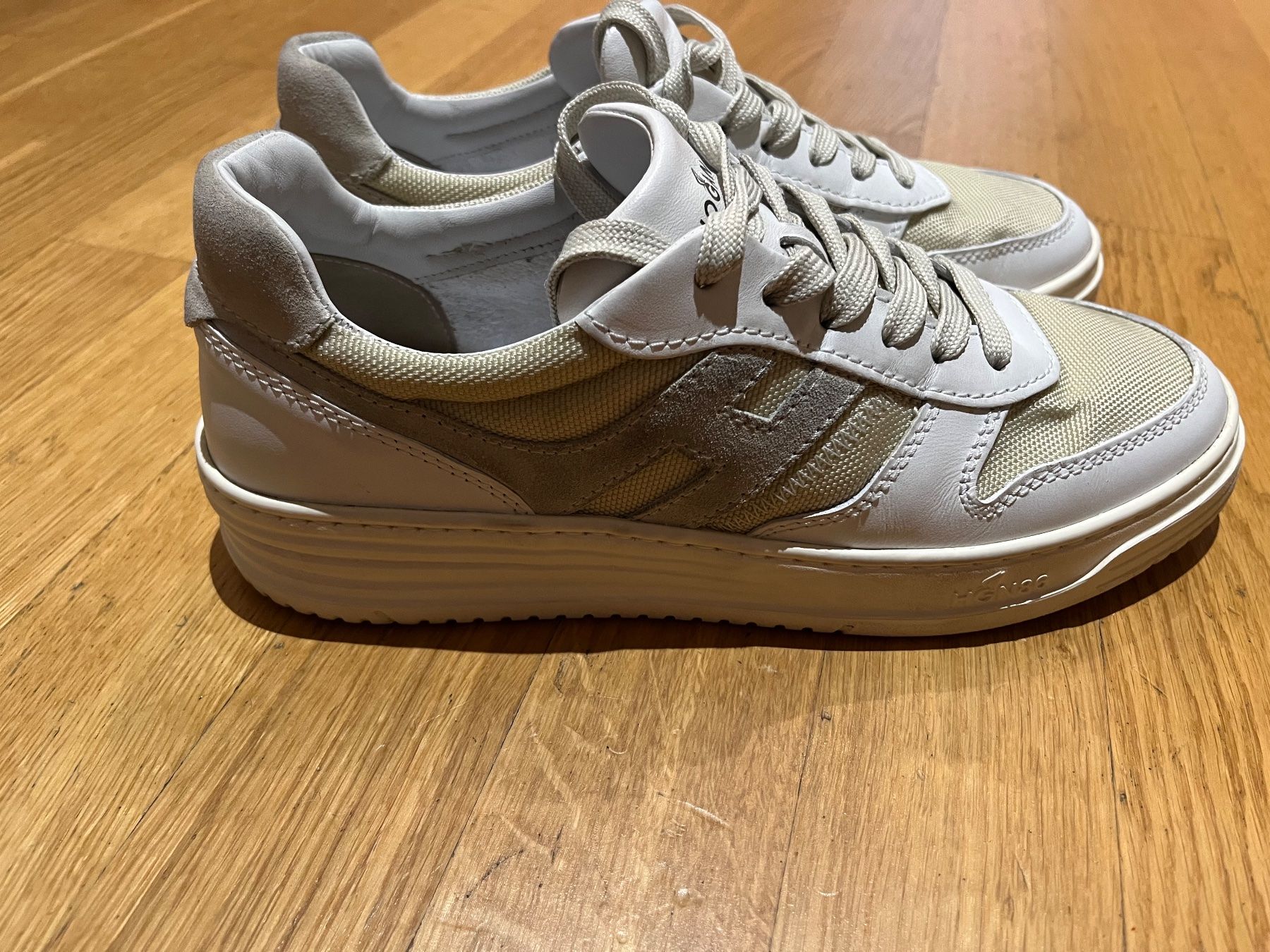Hogan Herrenschuhe: Hogan, Herren Sneaker, Grösse 42 – Gebraucht aus Baar von sim_5d6l 4
