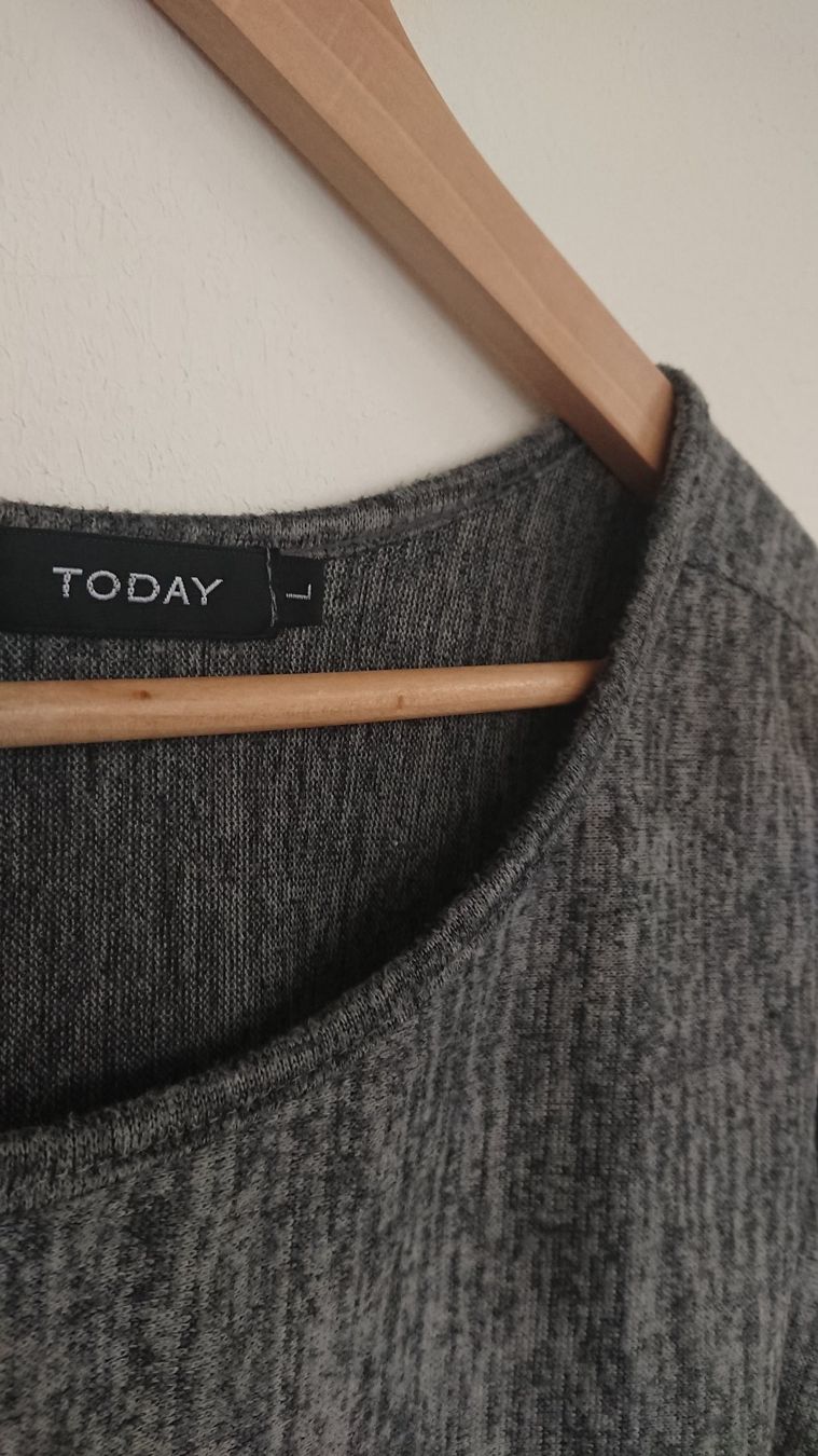 Pullover & Sweatshirts: Damen Pullover Today Gr. L Grau Schwarz meliert – Gebraucht aus Hallau von CHACLA 1