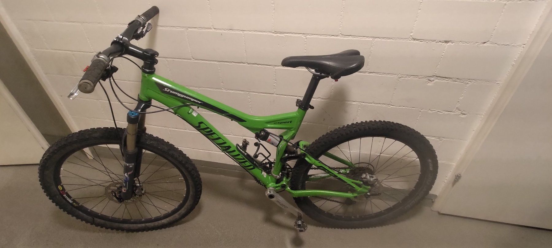 Specialized Velos: Specialized Stumpjumper Expert – Gebraucht aus Russikon von Furrerlili