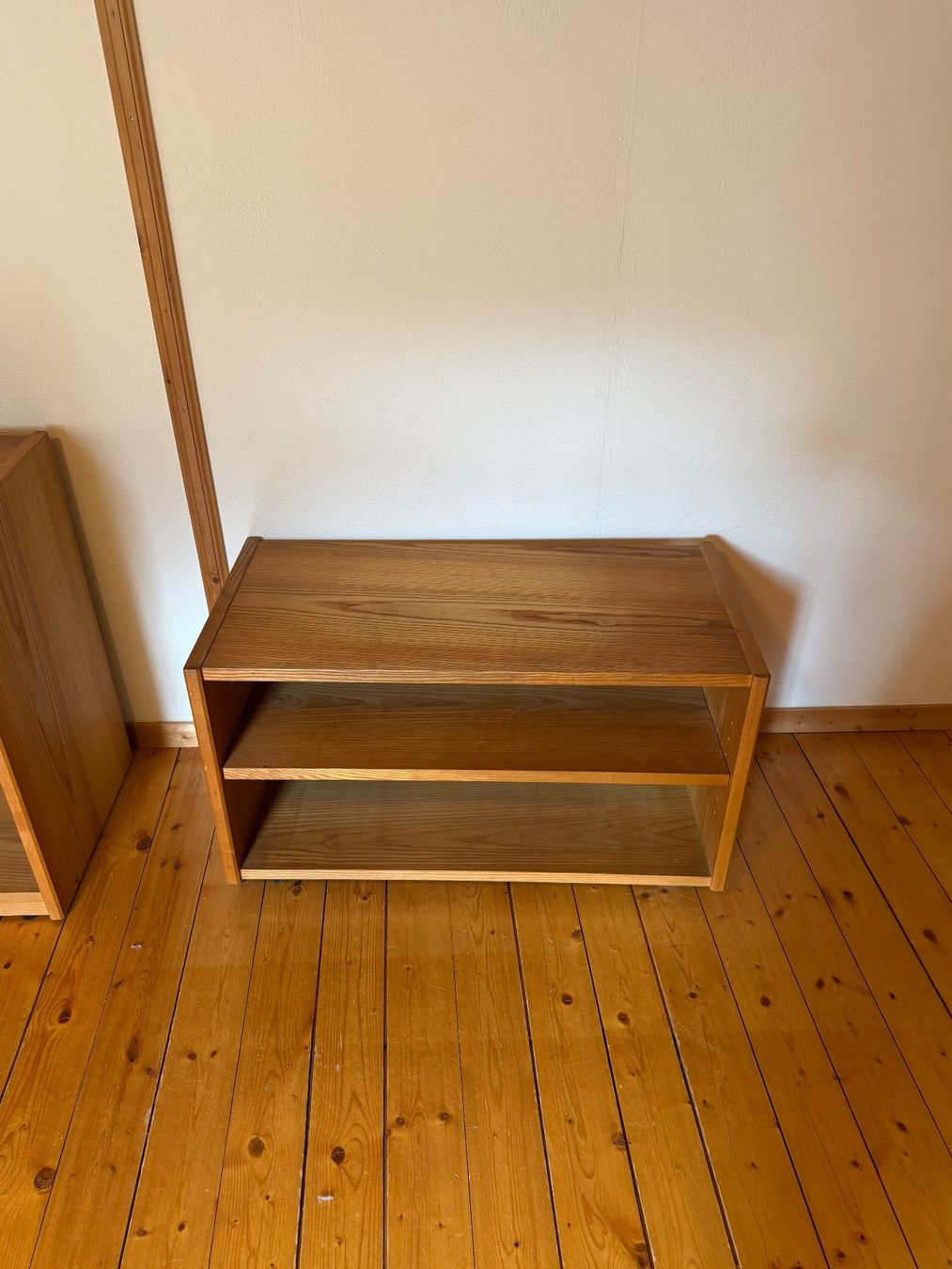 Cassettiere: Vintage Design Sideboard aus Holz – Usato da Berikon venduto da Fbarca