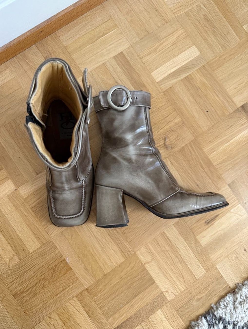 Damenschuhe: Vintage Leather Boots – Gebraucht aus Zürich von liv_e 6
