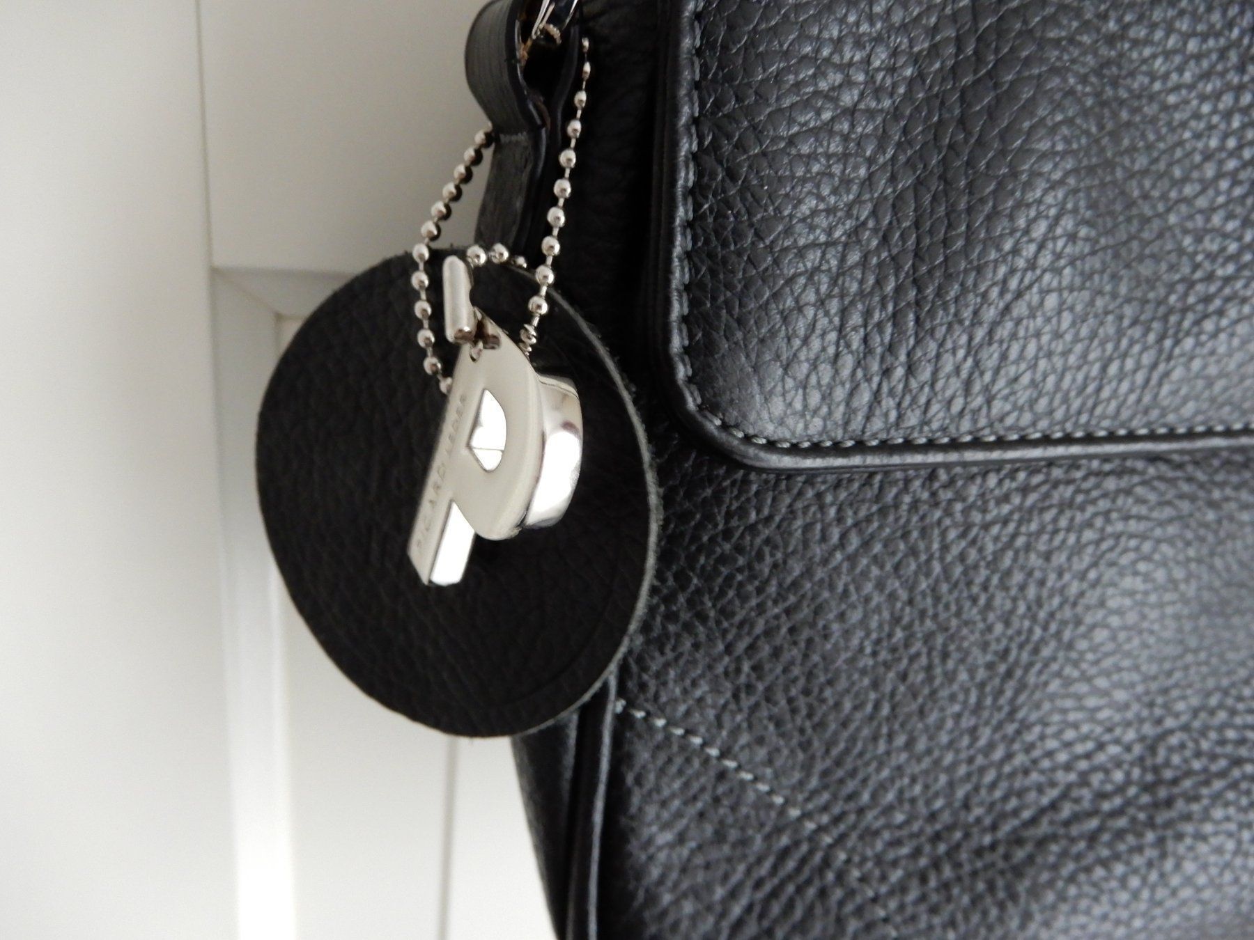 Picard Borse da donna: Picard Handtasche schwarz, Leder – Usato da Burgdorf venduto da Liss 1