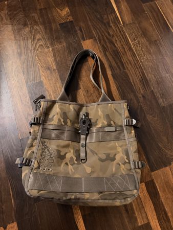 George Gina Lucy Tasche Camo - sehr guter Zustand  