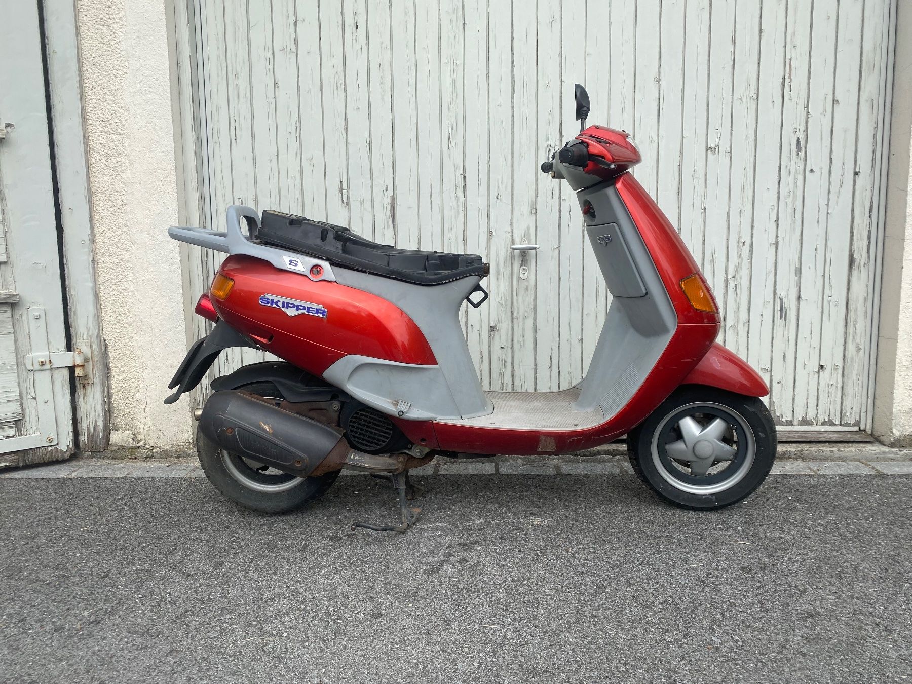 Piaggio Scooters: Piaggio Skipper 125 2 Takt Roller Scooter – Gebraucht aus Wald von  5